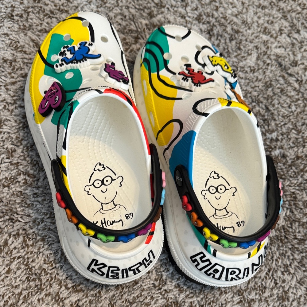 NWOT Crocs X Keith Haring Mega Crush Clogs sx 8